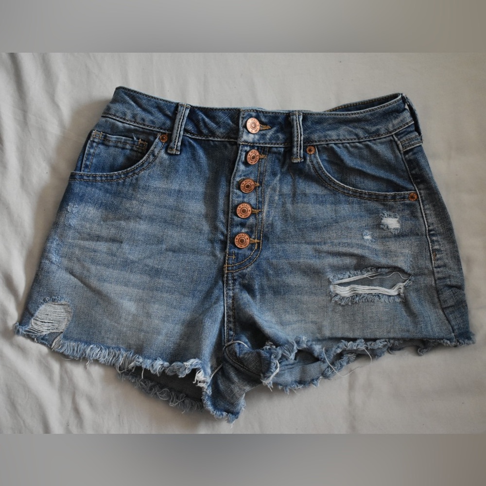 Rewash Women Super High Rise Wedge Vintage Reunion Shorts Size 1/25  Button Fly